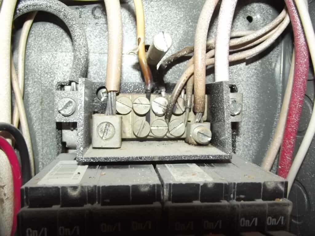 Common Electrical Issues in Edmonton Homes